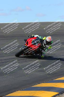 media/Mar-20-2023-Moto Forza (Mon) [[d0bbc59e78]]/1-A Group (Green)/Session 2 (Bowl)/